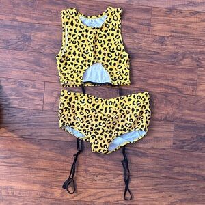 Creatures XIX pole wear Yellow Leopard Print Two-Piece Set